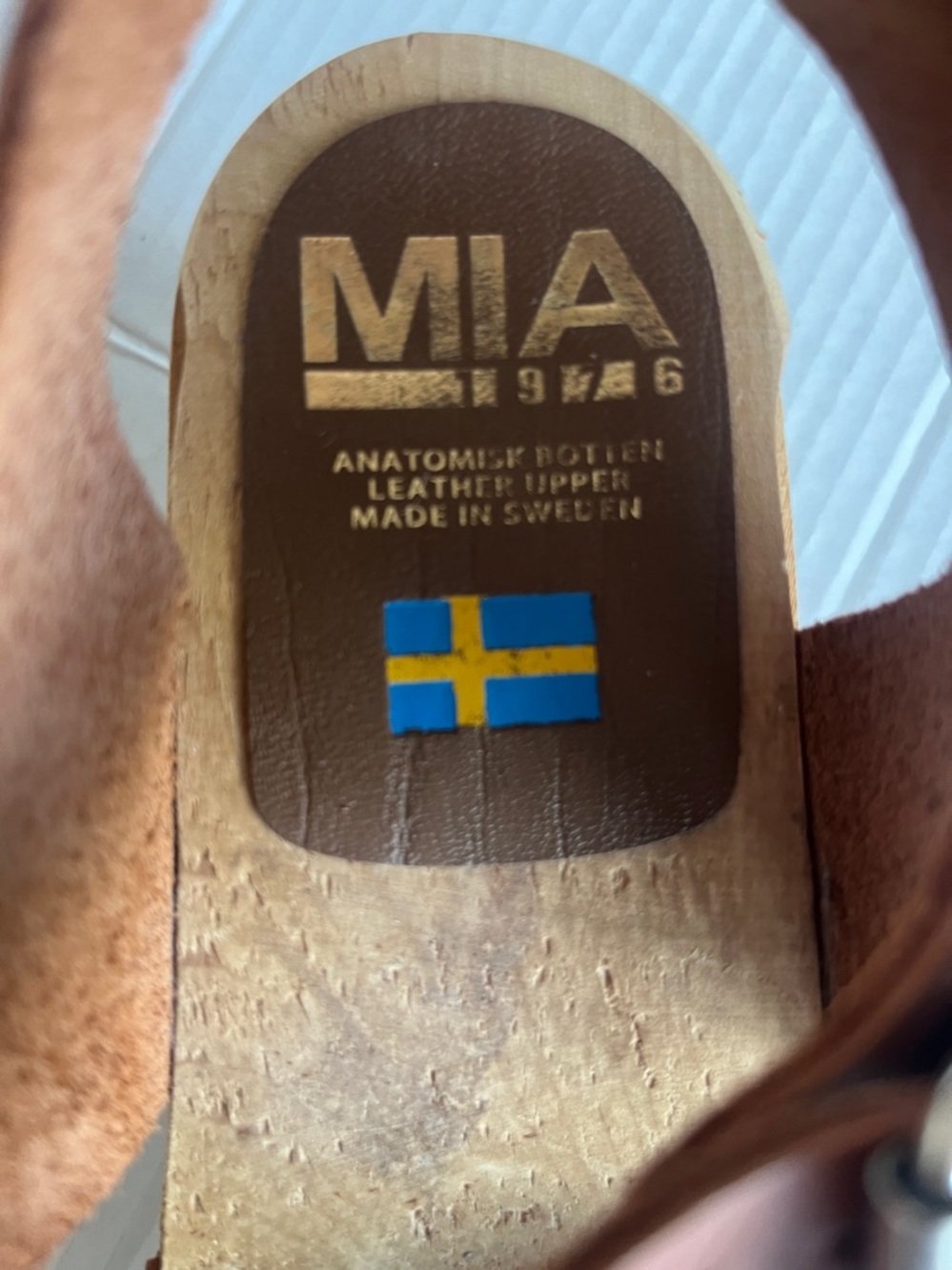 Mia Abba Swedish Clogs - Picture 8 of 9